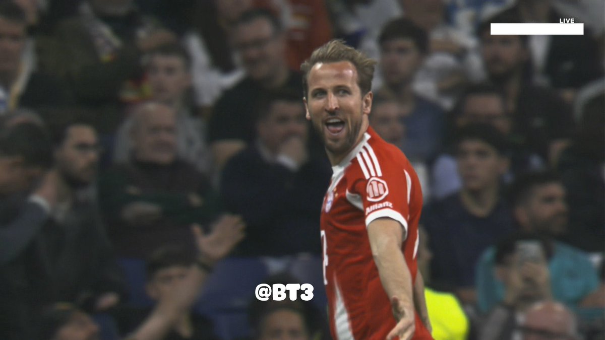 عمرو tweet media