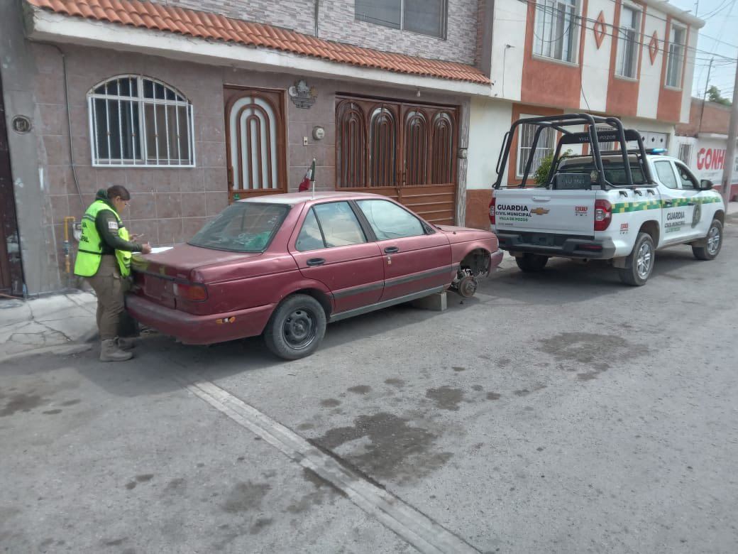 ClaroscuroSLP's tweet photo. #VillaDePozos - AVANZAN ACCIONES PARA LIBERAR ESPACIOS PÚBLICOS EN VILLA DE POZOS

– Continúa con los recorridos permanentes de supervisión para detectar vehículos en estado de abandono

📎 https://t.co/KZNta4PKeg https://t.co/3YjxMtENVA