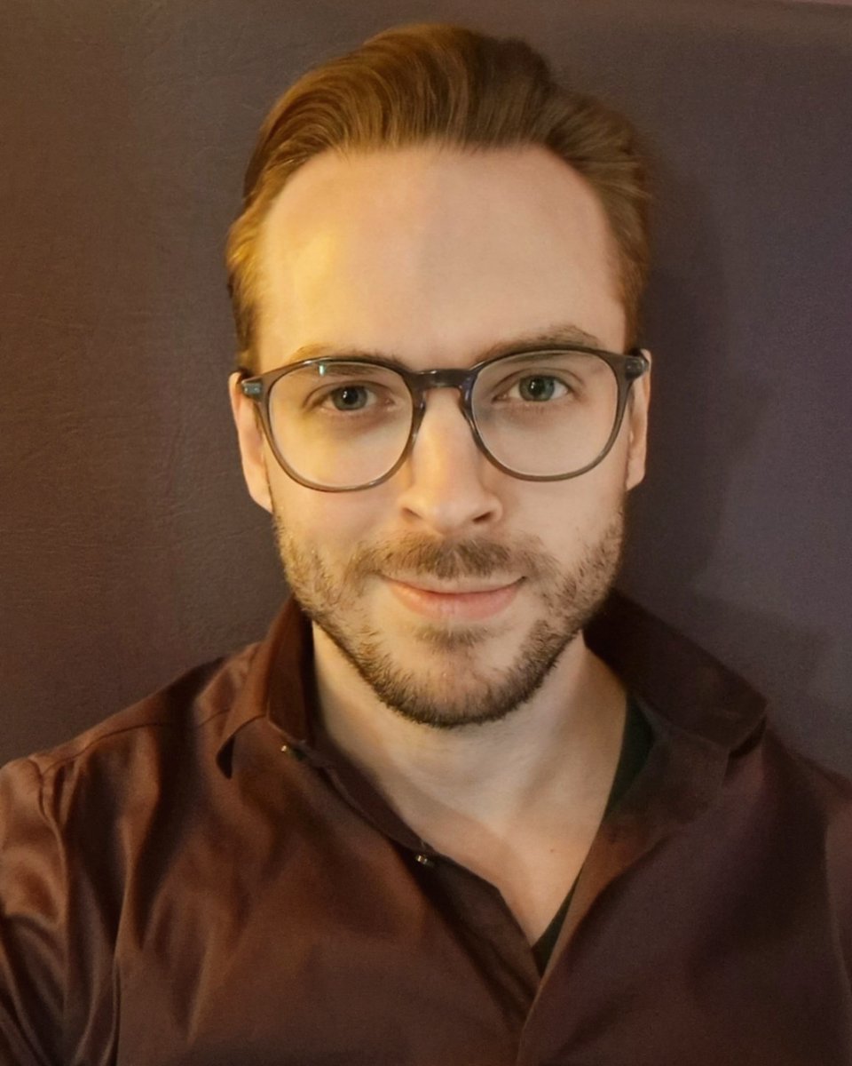 Rob Francis tweet media