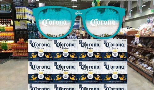 BDAinc's tweet photo. It's National Beer Day! 🍺  

Here's a great opportunity to engage customers in bars, retail spaces, and more! Beverage brands count on BDA for merchandise programs that scale across markets and drive visibility, loyalty, and ROI. See how it’s done: https://t.co/52FIgxwxwW https://t.co/DYoobiFkg1