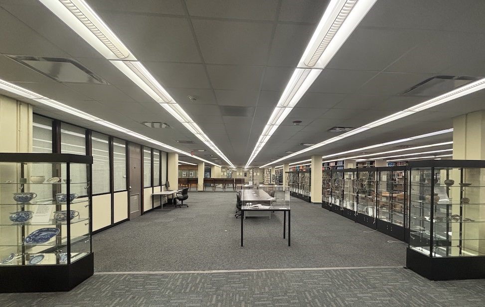 UNO Archaeology Lab Opening!
We're putting the finishing touches on our new archaeology facility in the Earl K. Long Library.
We're planning an open house and celebration on Thursday, April 30th, from 5-7 pm. Look for more details coming soon!