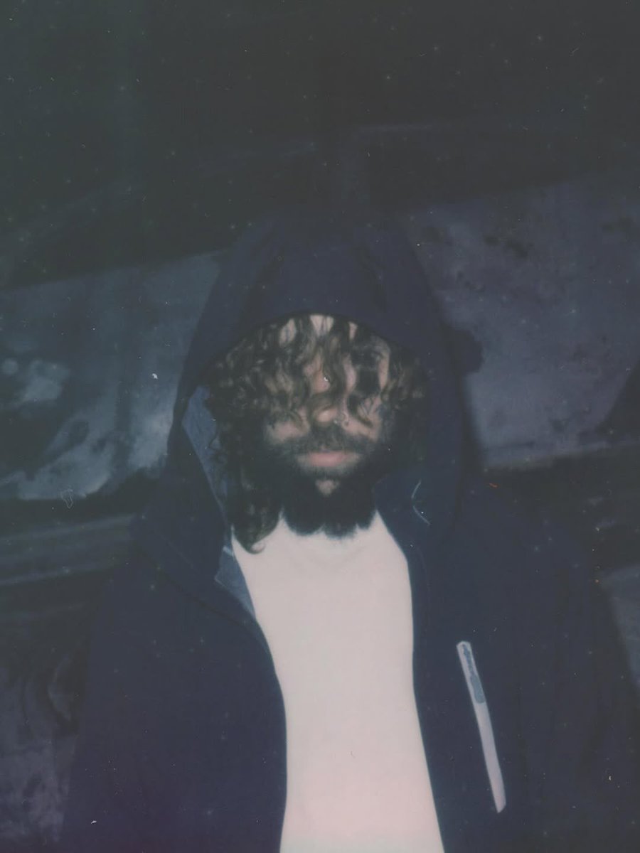 RubysNephew's tweet image. Scrim replies to fan asking for shows in smaller venues like the old days in abandoned buildings

possible smaller venue tour in the future?