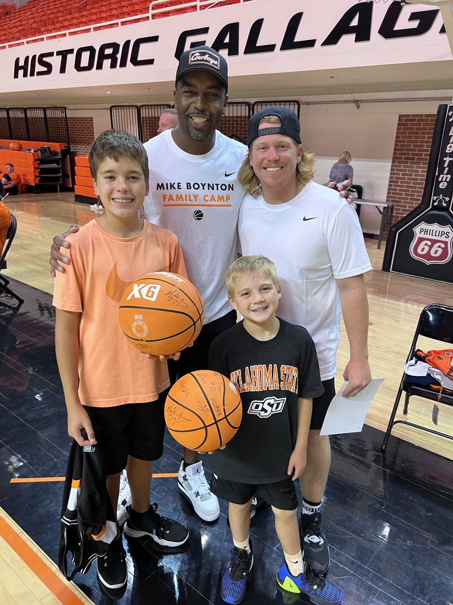 Kyle Lowrey tweet media