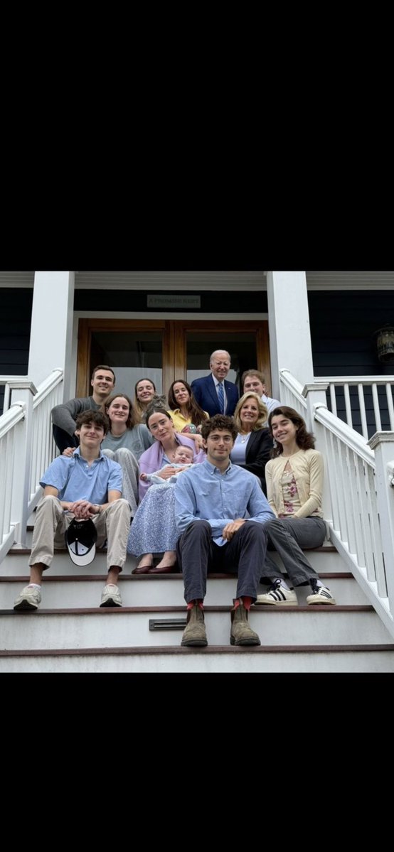 Manchurian Candidate tweet media