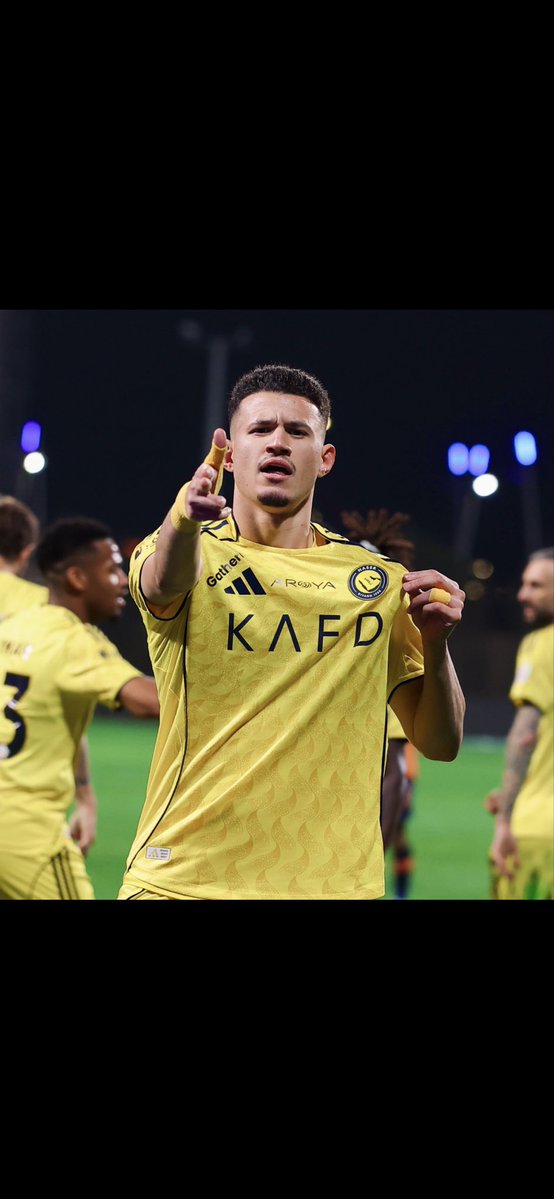 عبدالعزيز tweet media