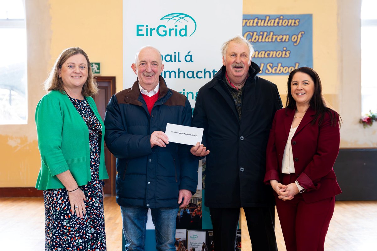 EirGrid's tweet photo. EirGrid recently joined ESB to present local community groups with funding from the #Shannonbridge TEG #CommunityBenefitFund 🙋🏽🏠 The Fund has recognised the important role that the community has played in supporting the delivery of this important #infrastructure project ⚡ https://t.co/e36ztoINJQ
