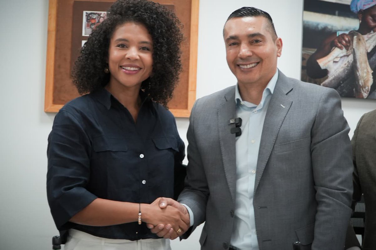 OCTAVIO GUZMÁN tweet media