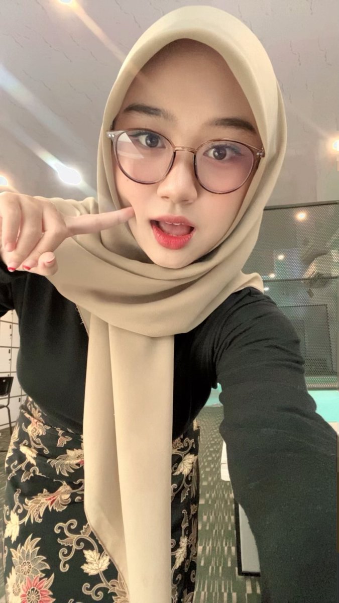 lunar, certified mind blower 🌙 tweet media