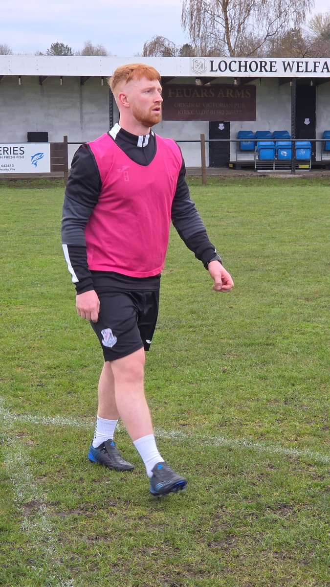 LochoreW's tweet photo. Page Returns to Training ⚽️🔥

It was great to have Gregg Page return to training tonight after recovering from his leg break.

He’s been working really hard to get back to full fitness and we’re hoping to see him back on the pitch soon.

Great to have you back Pagey ❤️ https://t.co/VjARNIpbek