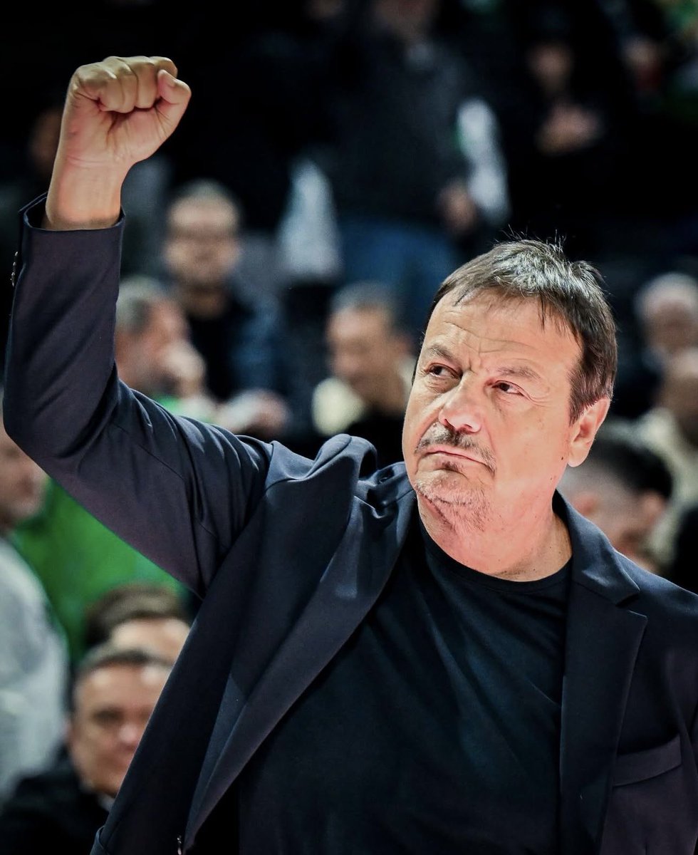 Manos ☘️ tweet media