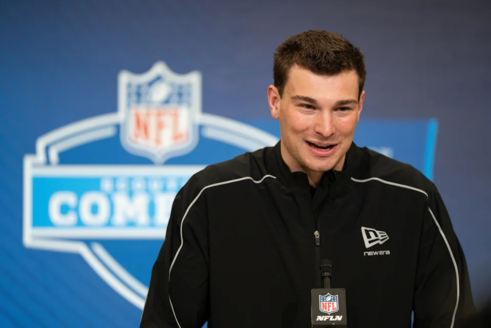 OddsMaker tweet media