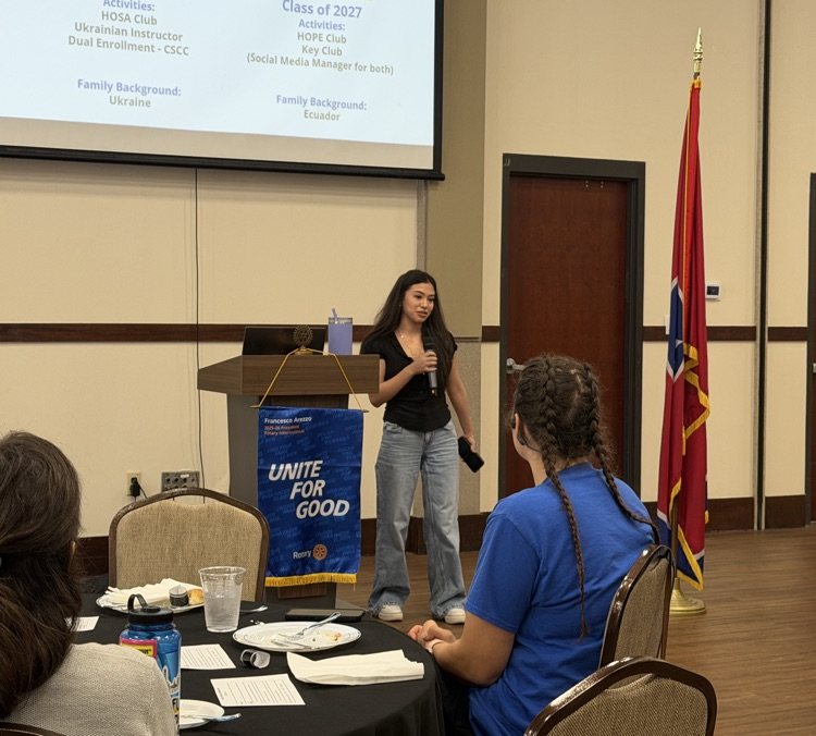 clevecityschool's tweet image. A special day at the Rotary Club of Cleveland. 🎉

Mrs. Christy Duncan shared the heart behind her work, and our students shared their stories in the ESL program. So proud of them! 🌟👏

#BuildingChampions #BuildingCommunity #ChooseCleveland