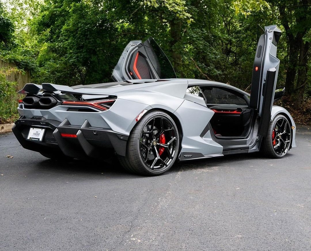 𝑫𝒂𝒊𝒍𝒚𝑳𝒂𝒎𝒃𝒐𝒓𝒈𝒉𝒊𝒏𝒊🐃™ tweet media