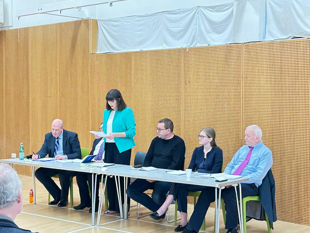 wlothiantuc's tweet photo. Thanks to the candidates and members of the public who came along to the West Lothian Trades Council hustings tonight - great questions from the audience on a wide range of topics https://t.co/8gMNoWenZQ