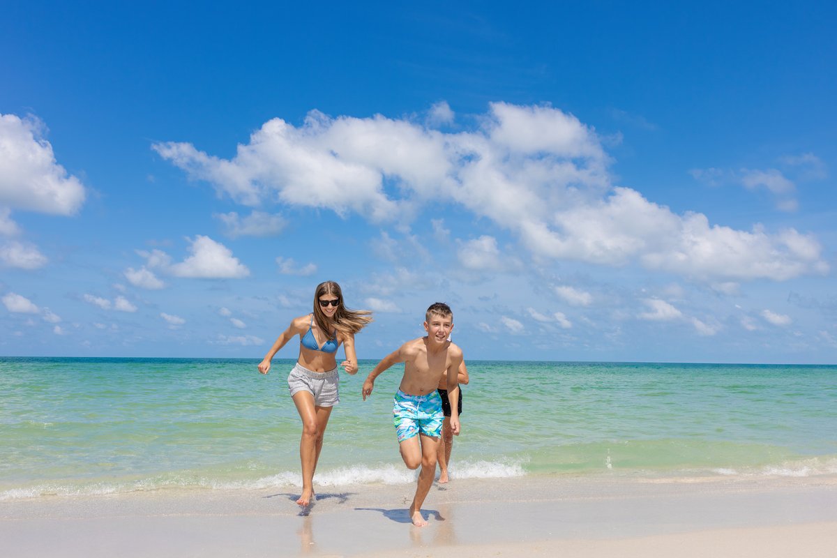 Compass Hotels tweet media