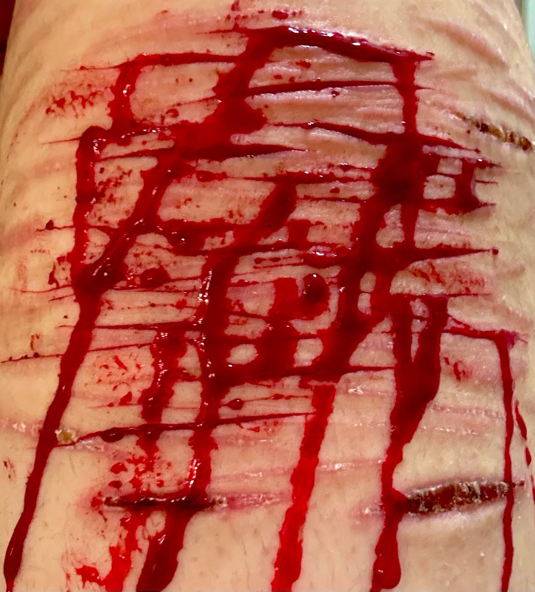 britslitter's tweet photo. my blades get dull wayyyy too fast this is pathetic... couldnt even get to my average depth https://t.co/Rdsdy2OExG