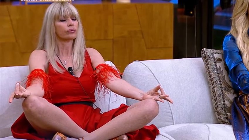 trashtvstellare tweet media