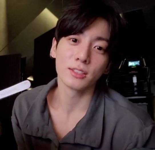 Tae&Kook💚💜 tweet media