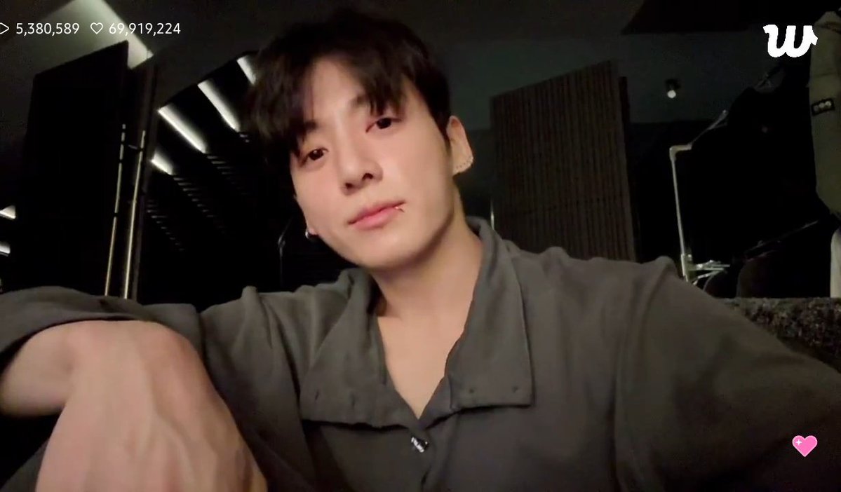 𝚃𝚔 tweet media