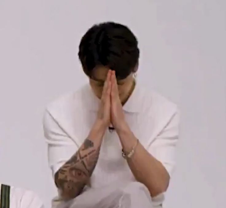 kookito voy a ir a verte 𓏲ּ𝄢 tweet media