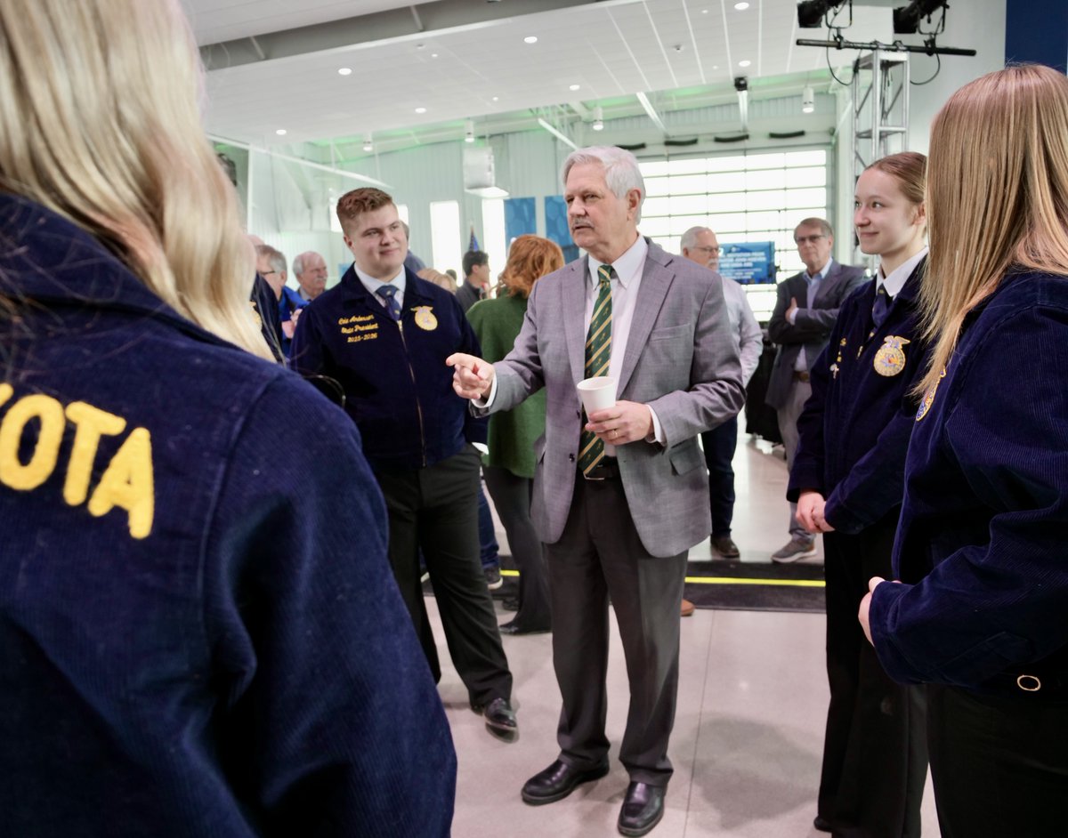 Senator John Hoeven tweet media