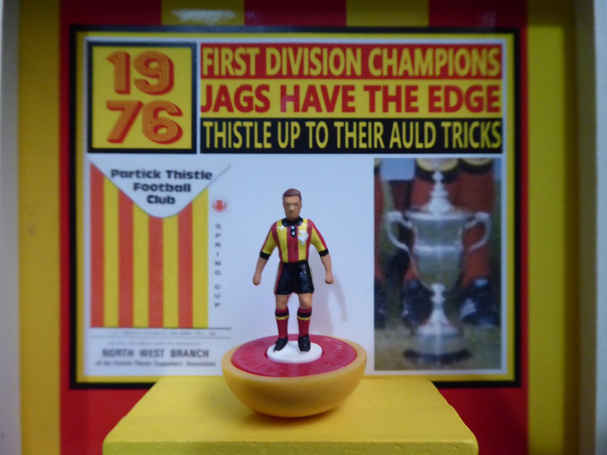 helcol123subbu1's tweet image. If it’s the 70s &amp;amp; it’s Scottish football then one Glasgow club ruled the fashion parade as well as excelling on the pitch:Partick Thistle. DM @helcol123subbu1 to order a Jags frame. @Tamjag_uk @bewilderedboy @grubb_kenny @macgre77 @PTFCShirts #thistle #ptfc @reluctantnicko