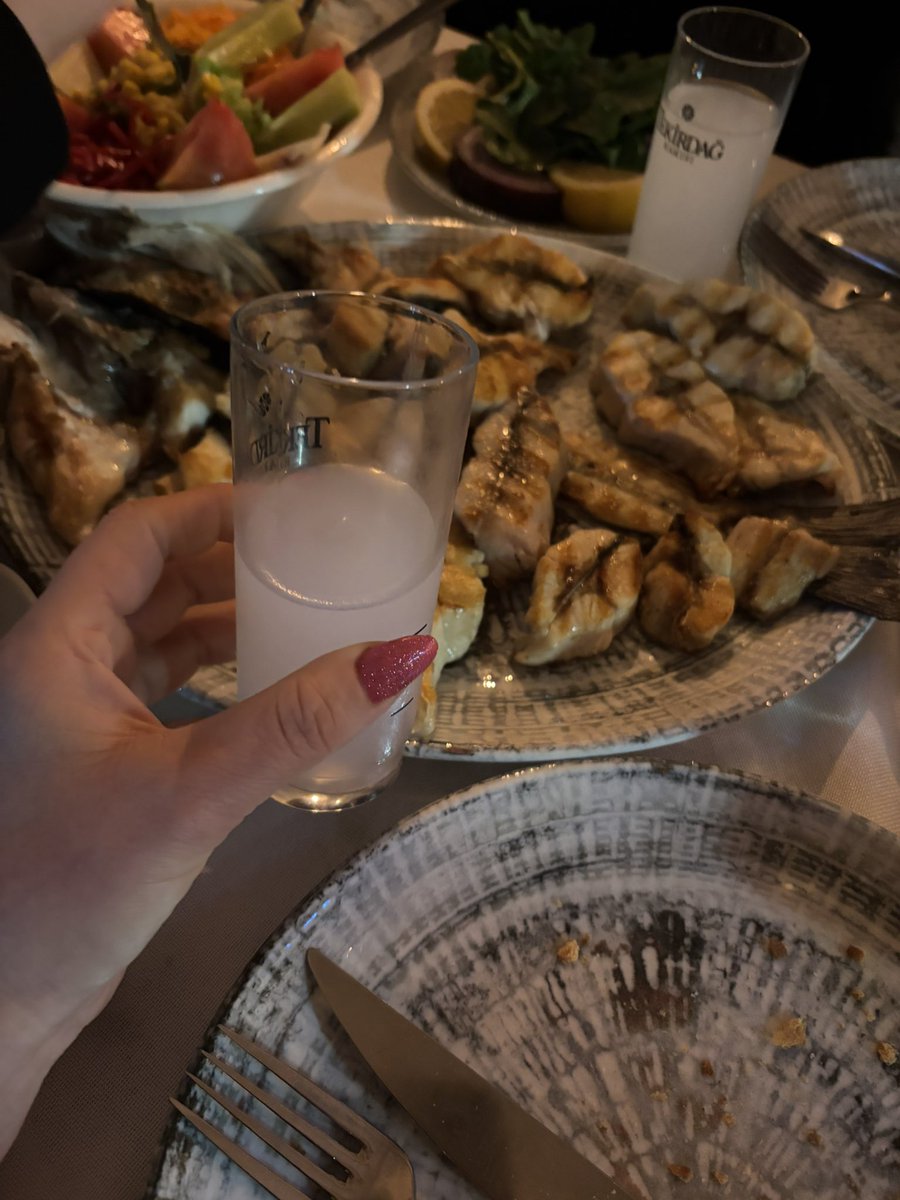 ⭐️YILDIZ ⭐️ tweet media