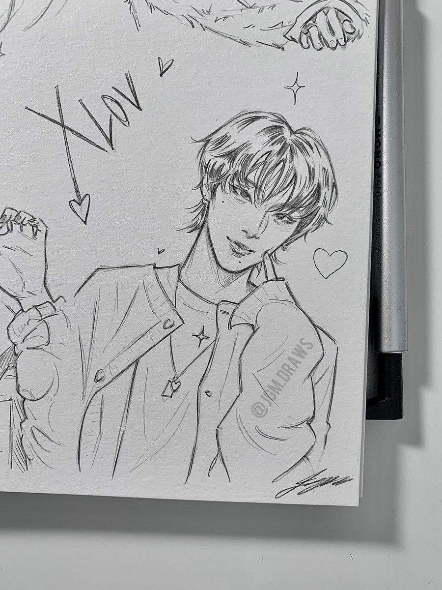 julia 🩵 (sh0p open!!) tweet media