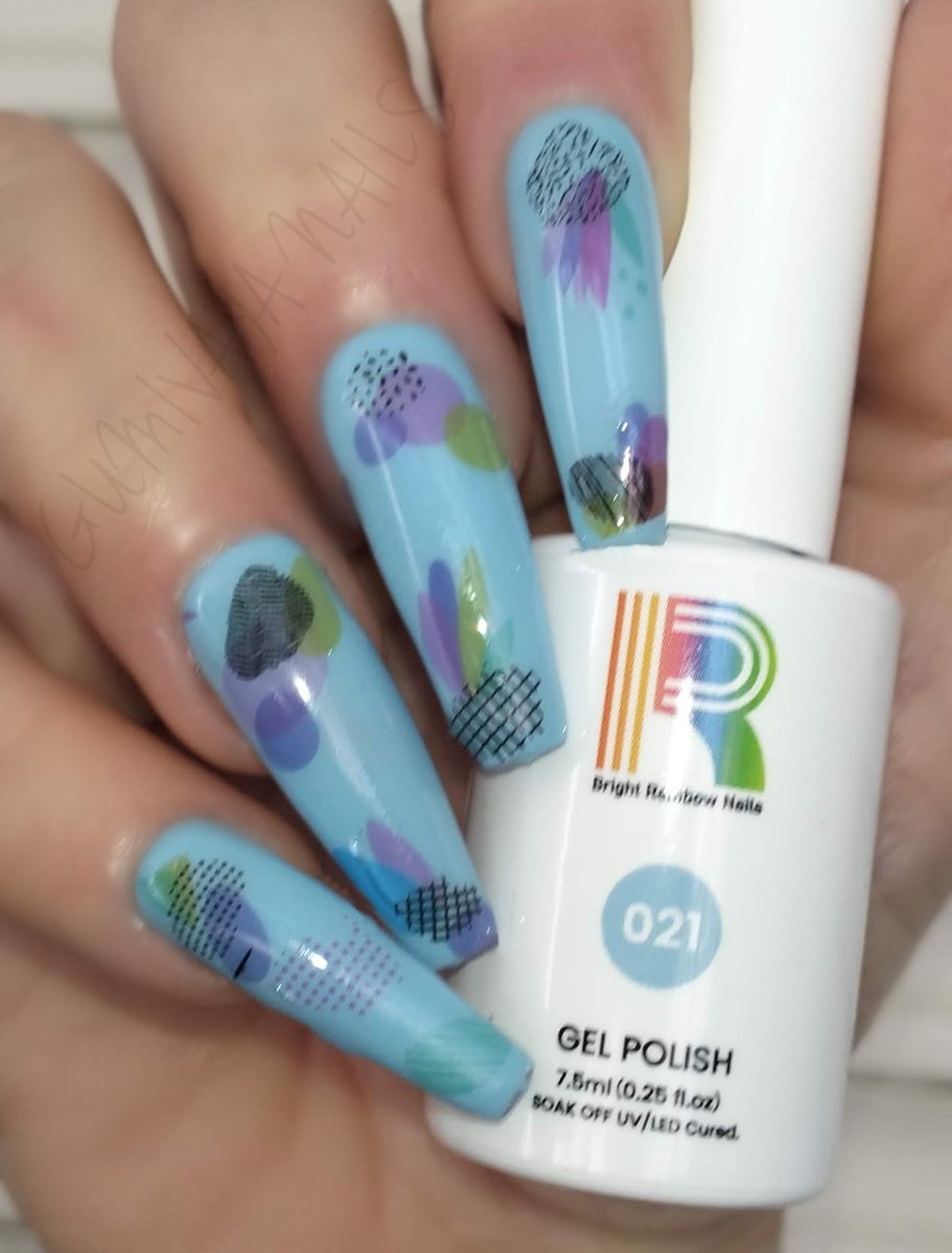 Feliz noche os dejo nueva entrada con los esmaltes gel @brightrainbownails, todos los detalles en el blog: 
tinyurl.com/284wryet
Código 20% descuento: GUMIVAYANAILS brightrainbownail.com