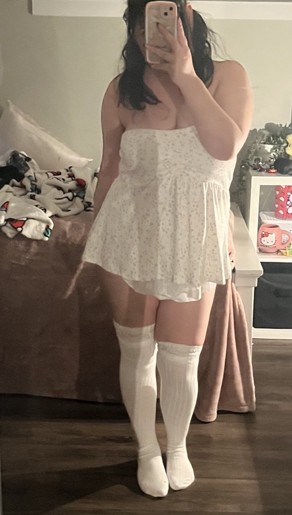 fae ᢉ𐭩 tweet media