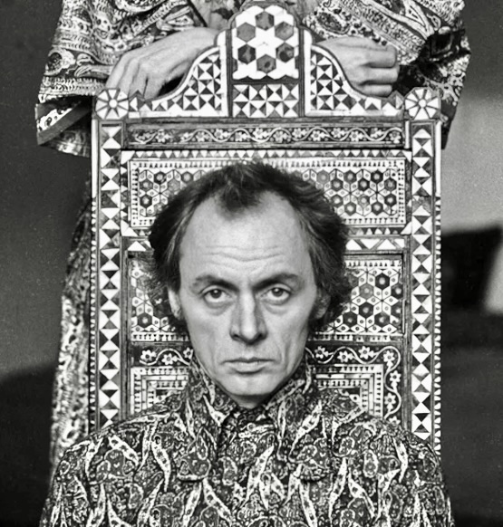 LacanInAust's tweet photo. Fine antipsychiatrists on the group

“The texture of the fabric of socially shared hallucinations is what we call reality, and our collusive madness is what we call sanity.”

R. D. Laing, The Politics of Experience, 1967 https://t.co/y4NKXXa8to