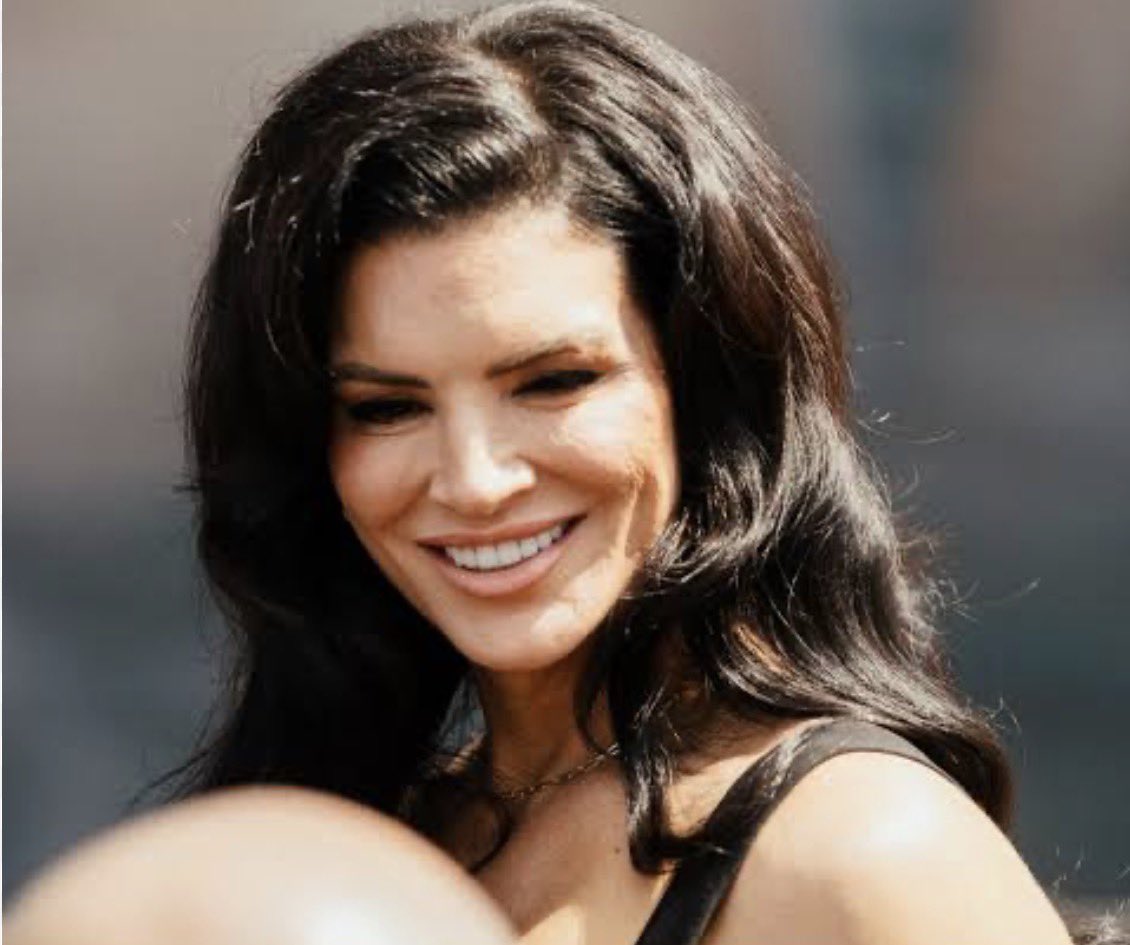 ginacaranonet's tweet photo. Repost this if you support Gina Carano..

#TeamCarano 👊 https://t.co/ASUHrfvLy4