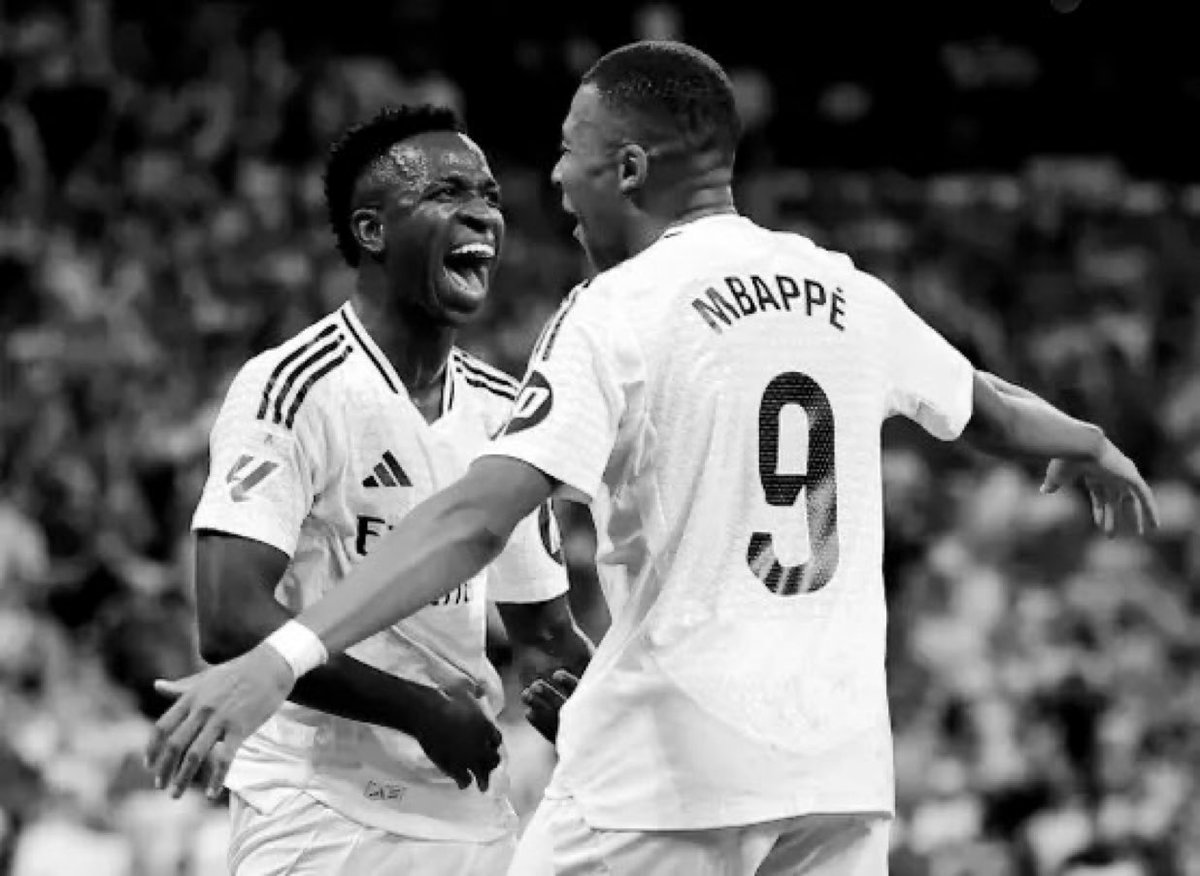 وسام tweet media