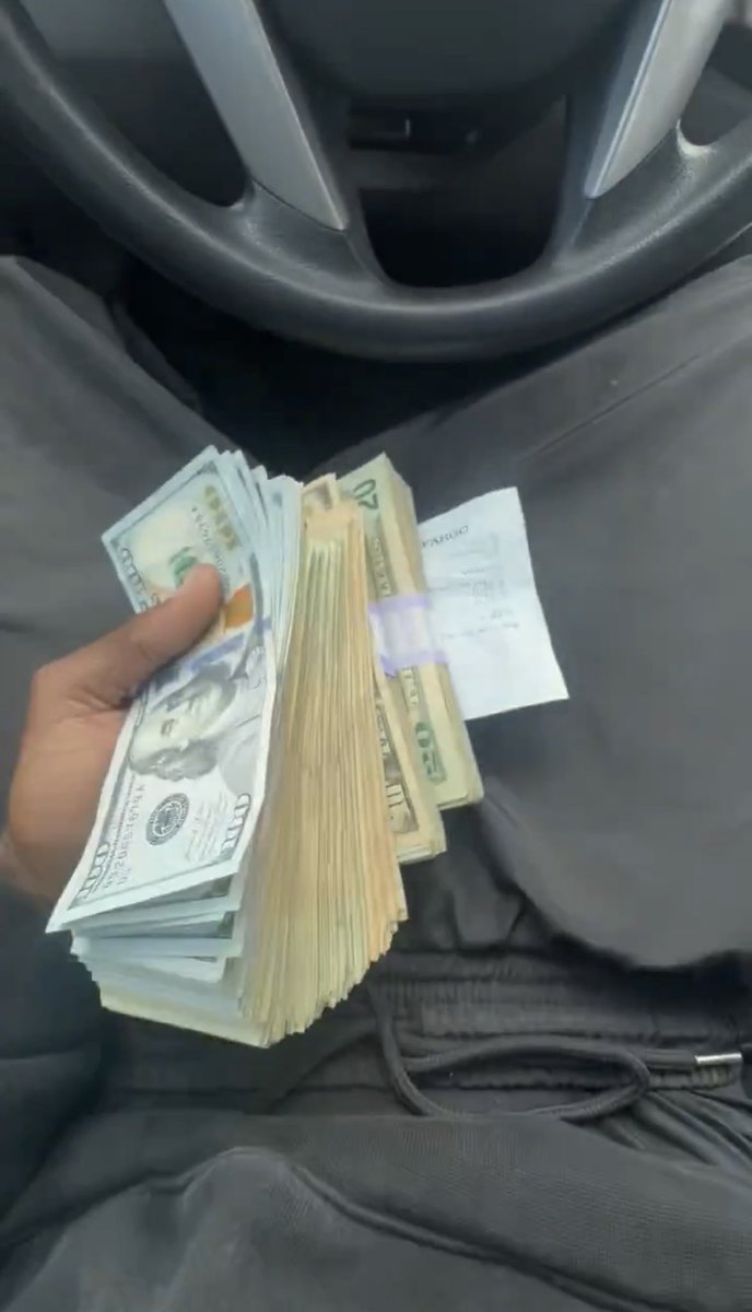 YoungDaggerDick tweet media