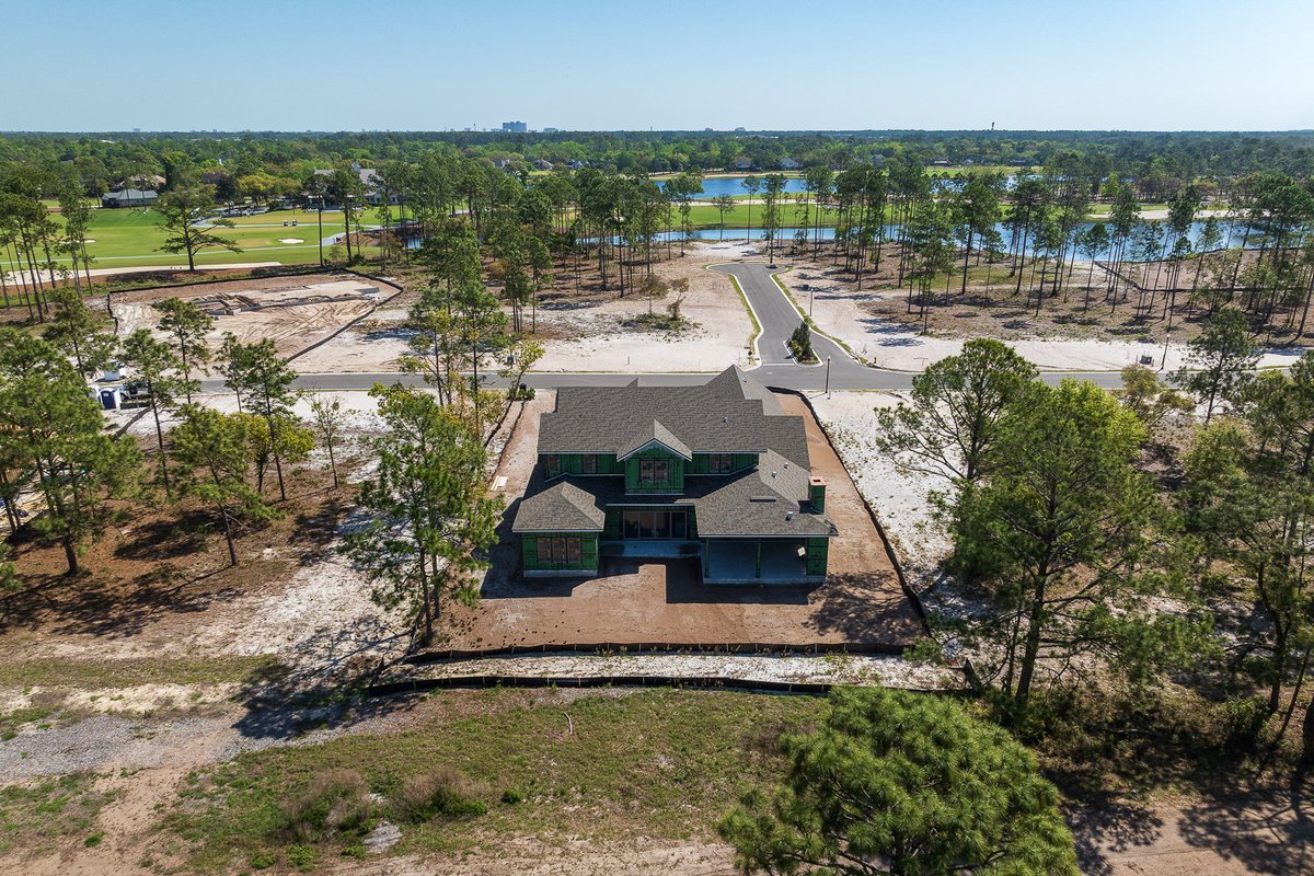 ThePARCGroup's tweet photo. Glen Kernan Update 🏡
 
A lot has changed over the past year, and Phase 1 is now nearly sold-out with just one homesite remaining.
 
View available homesites here: https://t.co/Y8tiNnDEOM https://t.co/JkqgWILprq