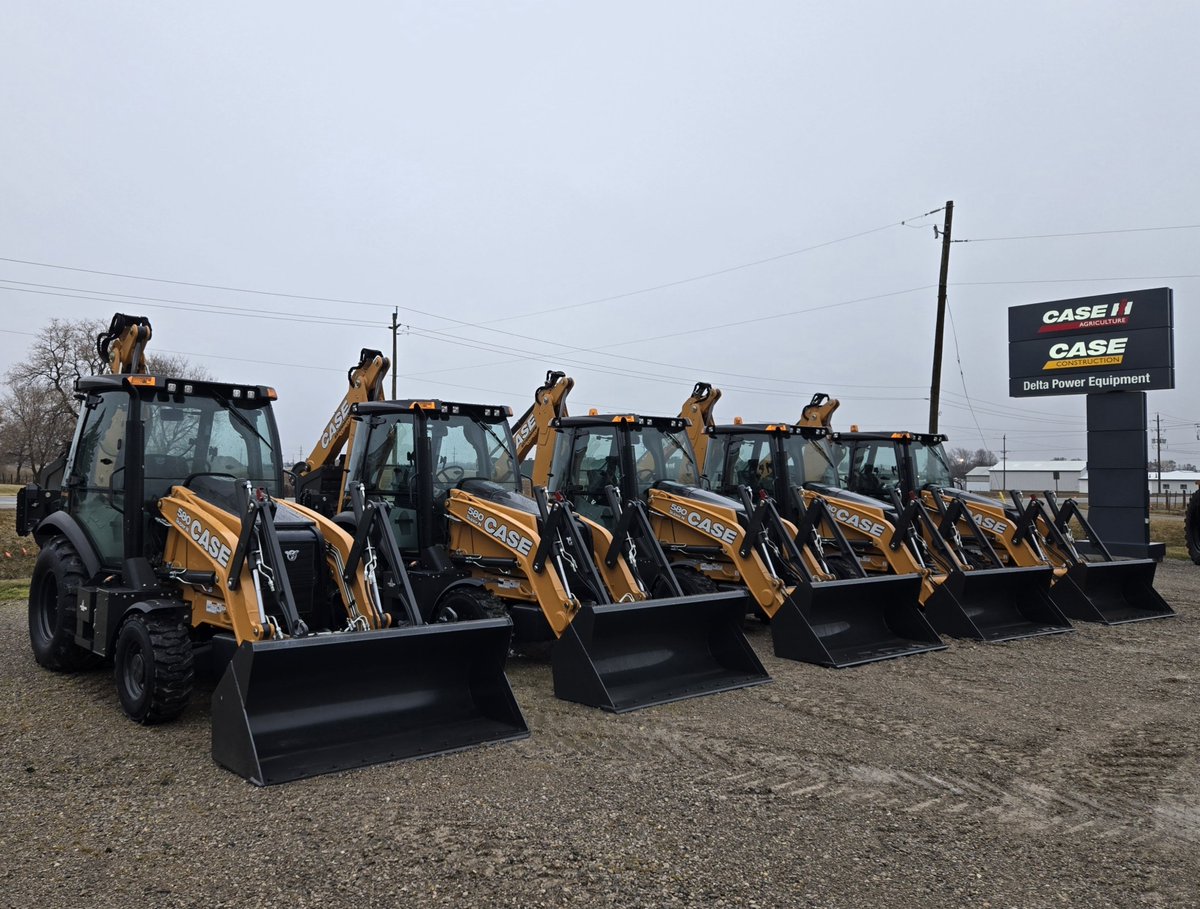 DeltaPowerEquip's tweet photo. Weber Contracting and their new Case 580SN tractor backhoes. We appreciate your trust and partnership.
📸 Russell Martin
#casece #webercontracting #case580SN #tractorbackhoes #contracting #exeterontario #cliffordontario @CaseCE https://t.co/t3heR7dgm5