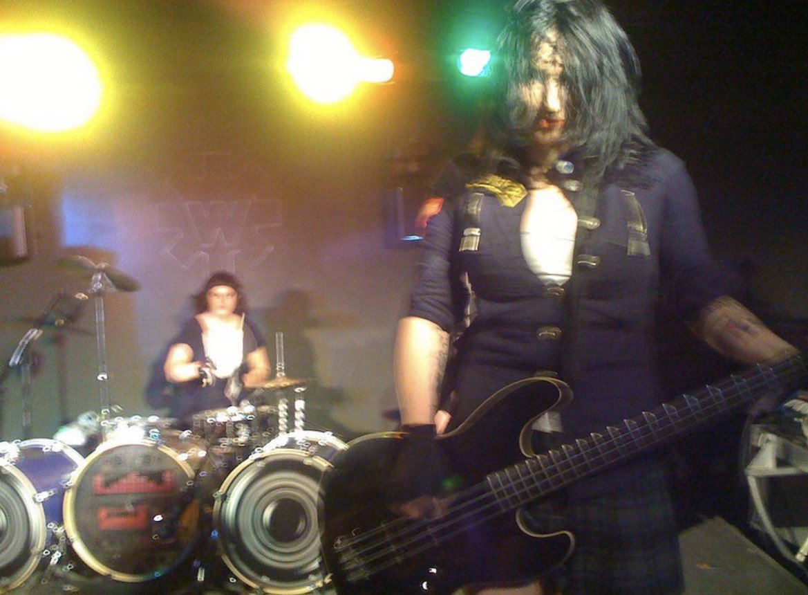 lindsay 🧨 tweet media