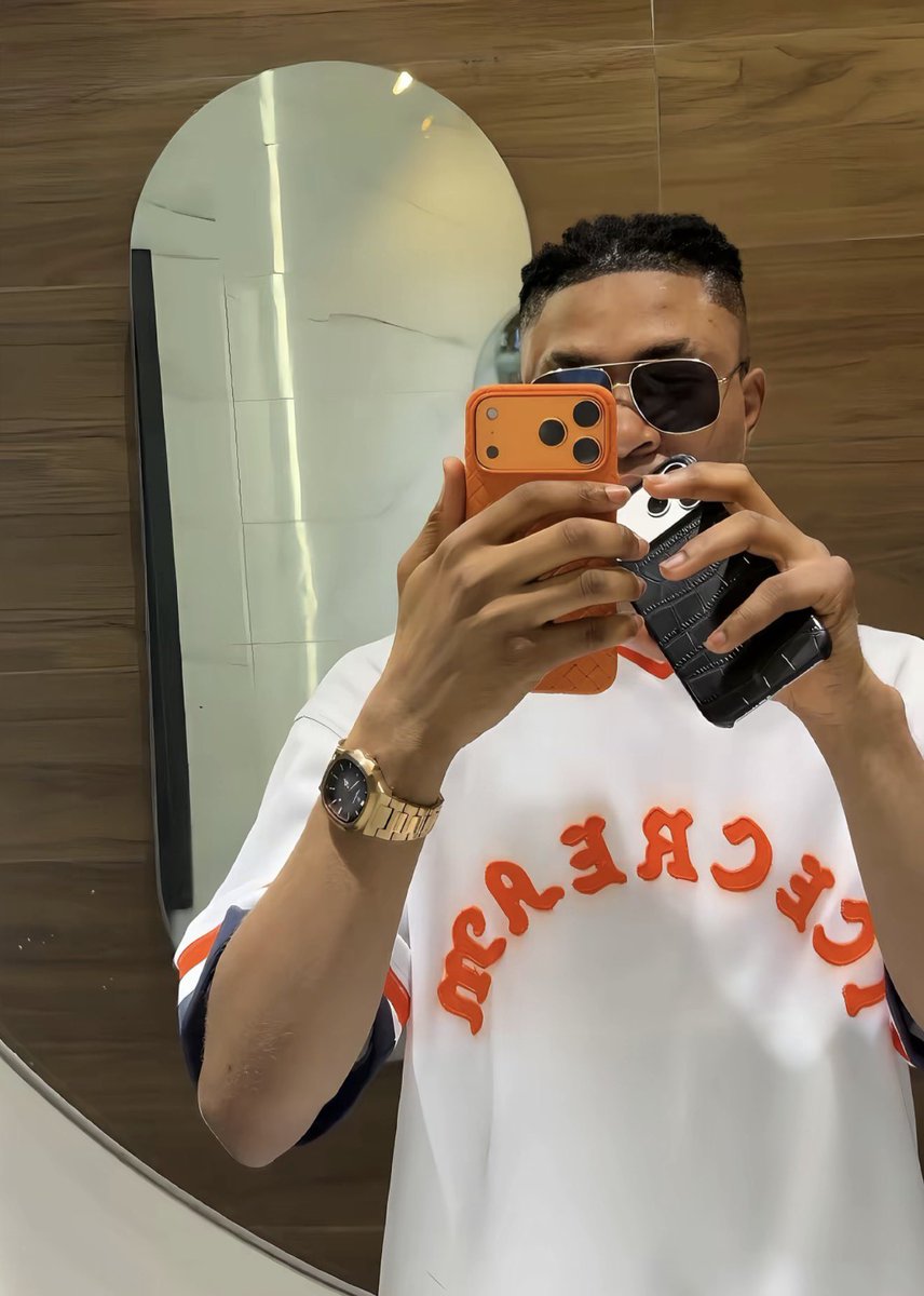 YL_IN_LAGOS tweet media