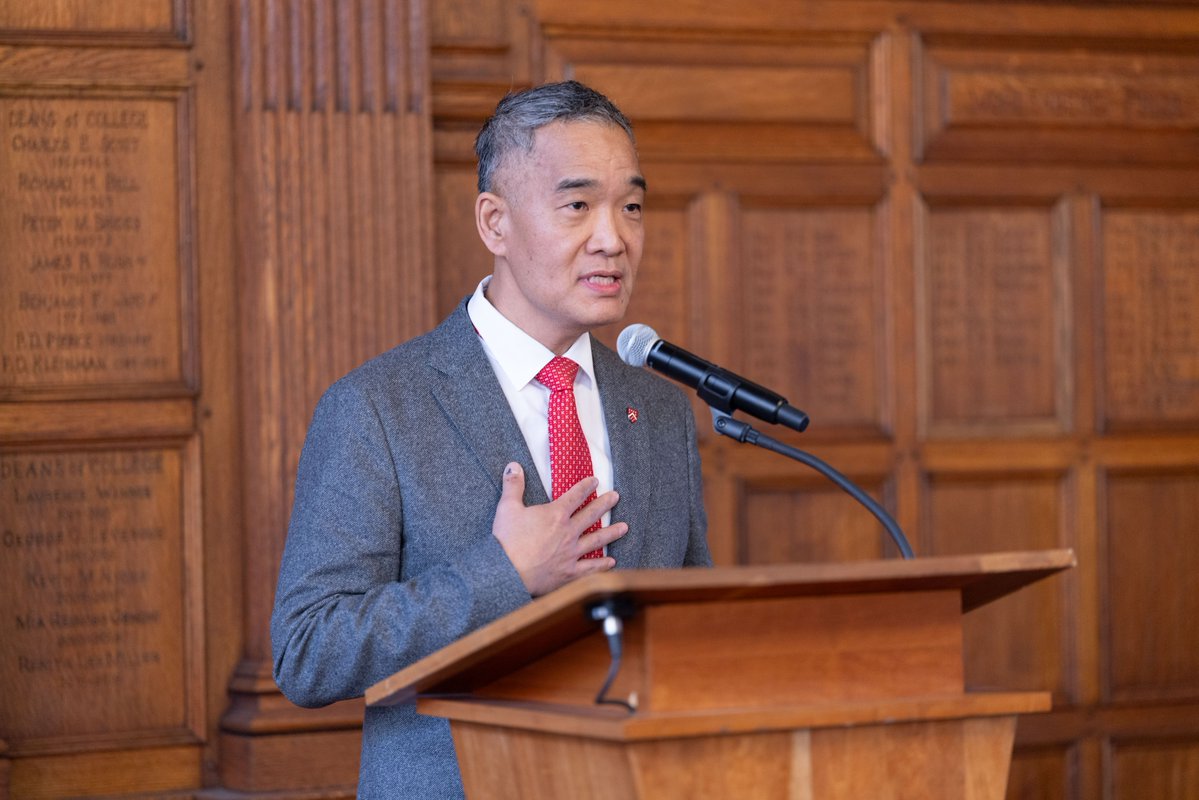 Yale University tweet media