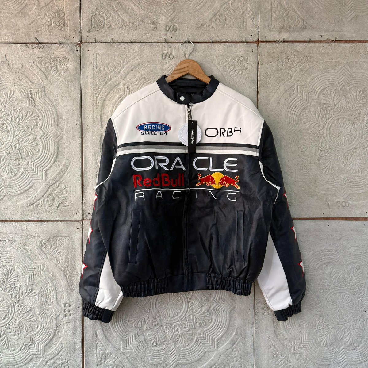 I sell sneakers 👟 𓃵🤝🏾 tweet media