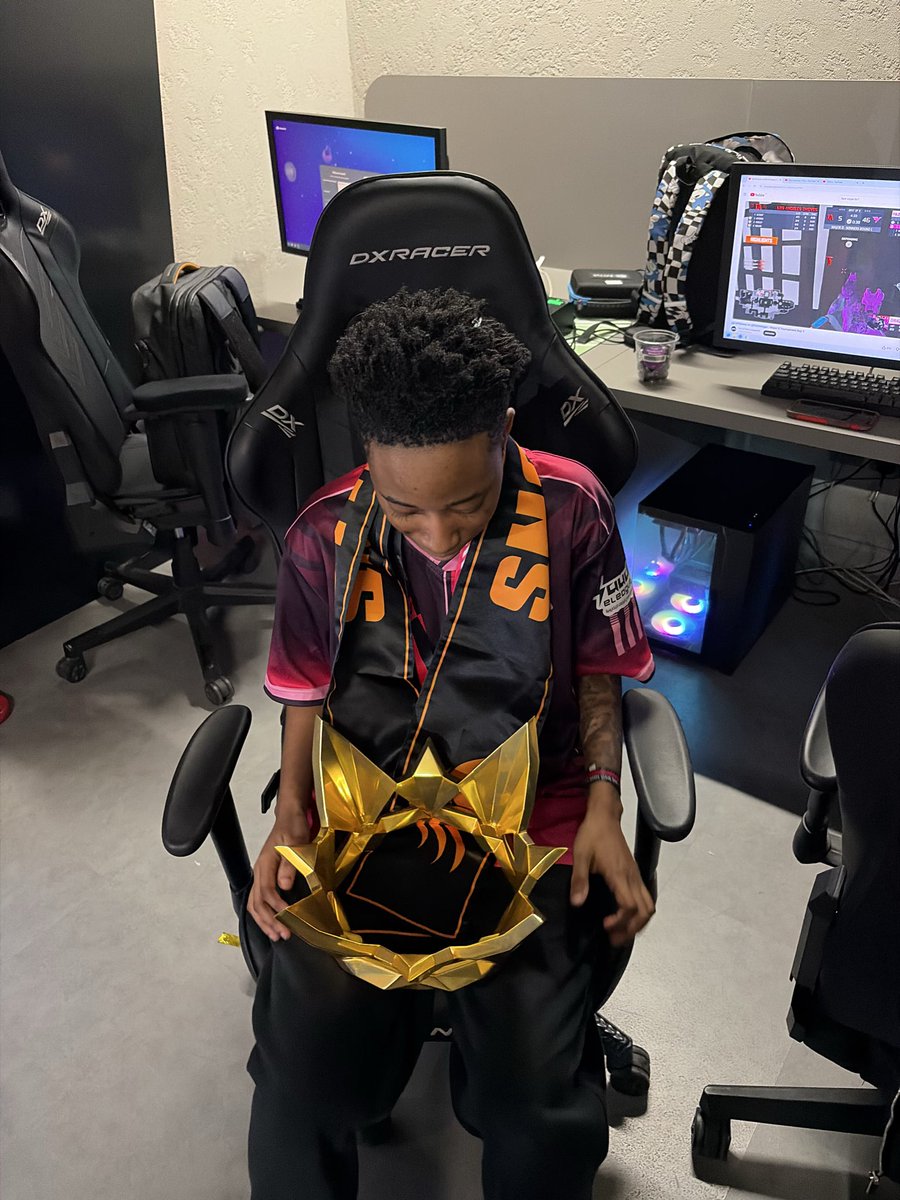 OMiT Campz tweet media