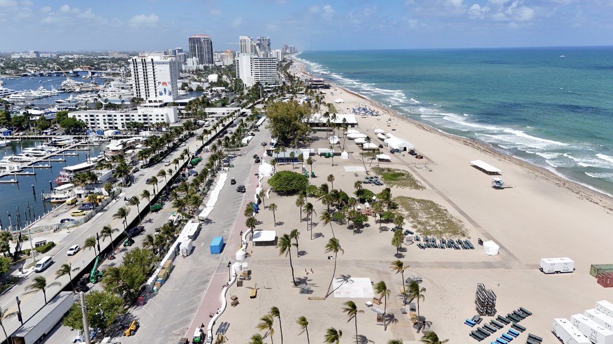 Must_Visit_Net's tweet photo. Don’t forget, the biggest party in South Florida starts this weekend — the Tortuga Music Festival at Fort Lauderdale Beach 🎶🌴
#TortugaFestival #FortLauderdaleBeach #SouthFloridaEvents #LiveMusicFlorida #BeachFestival #FloridaLife #CountryMusicFestival https://t.co/b5Jc1xIxyN