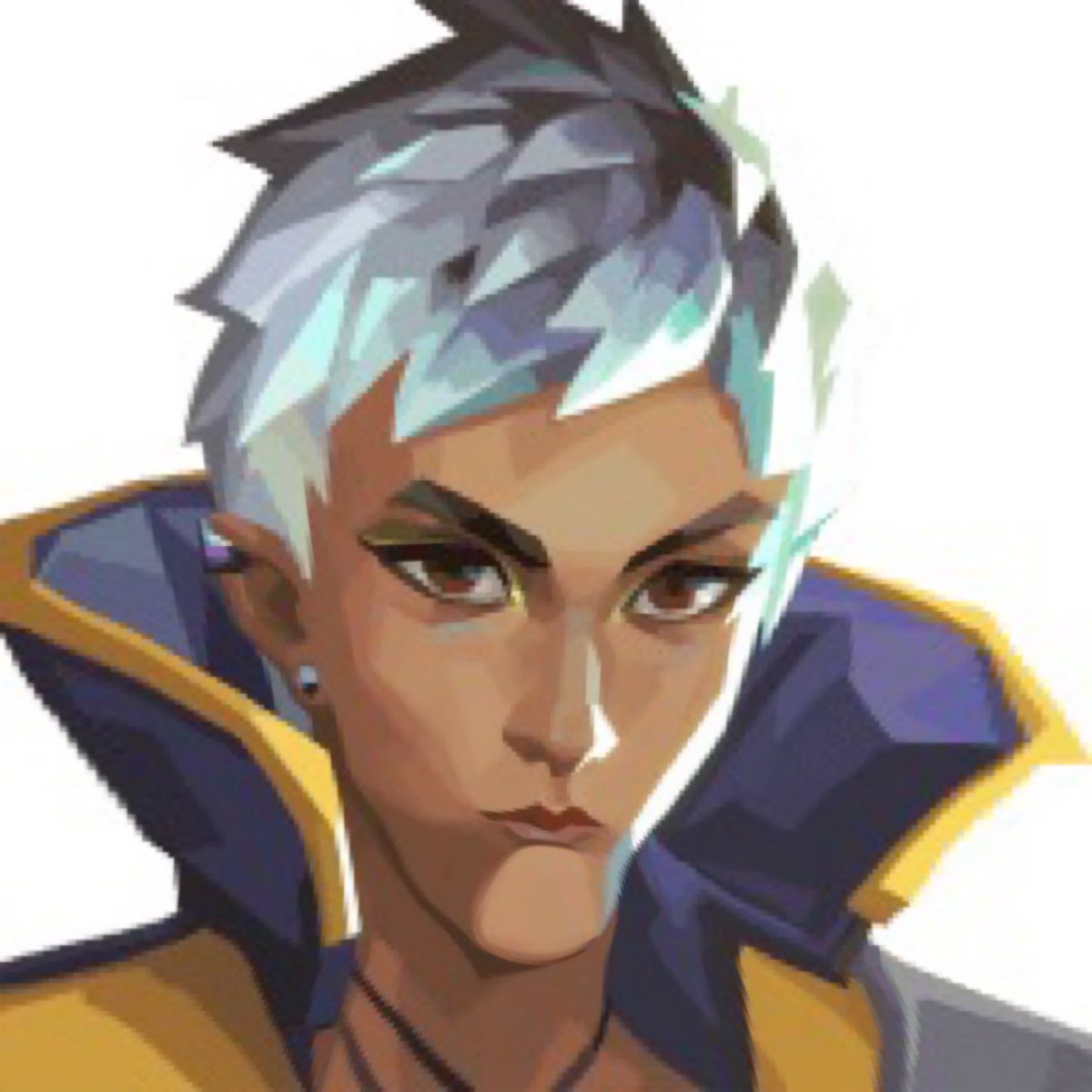 あ、ちなみに髪の毛は
過度のハイトーンによりちぎれて
ウェイレイみたいになってます

ようやっと来月くらいにエクステ付けれる長さになるのでズラ生活終了して
ハイトーンロングです