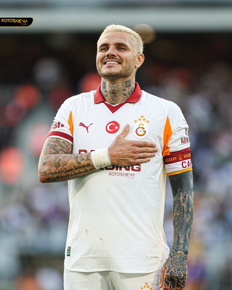 YEDİRMEYECEĞİZ
Galatasaray 1. Kaptanı Mauro İcardi'ye karşı kendine Galatasaraylı diyen riyakarlar tarafından başlatılan kulüpten soğutma, taraftara küstürme kampanyasına karşı gerçek Galatasaraylıları uyarıyorum.
Değerlerimize sahip çıkalım.

#MauroİcardiGalatasaraydır ⚡️💛❤️☝️