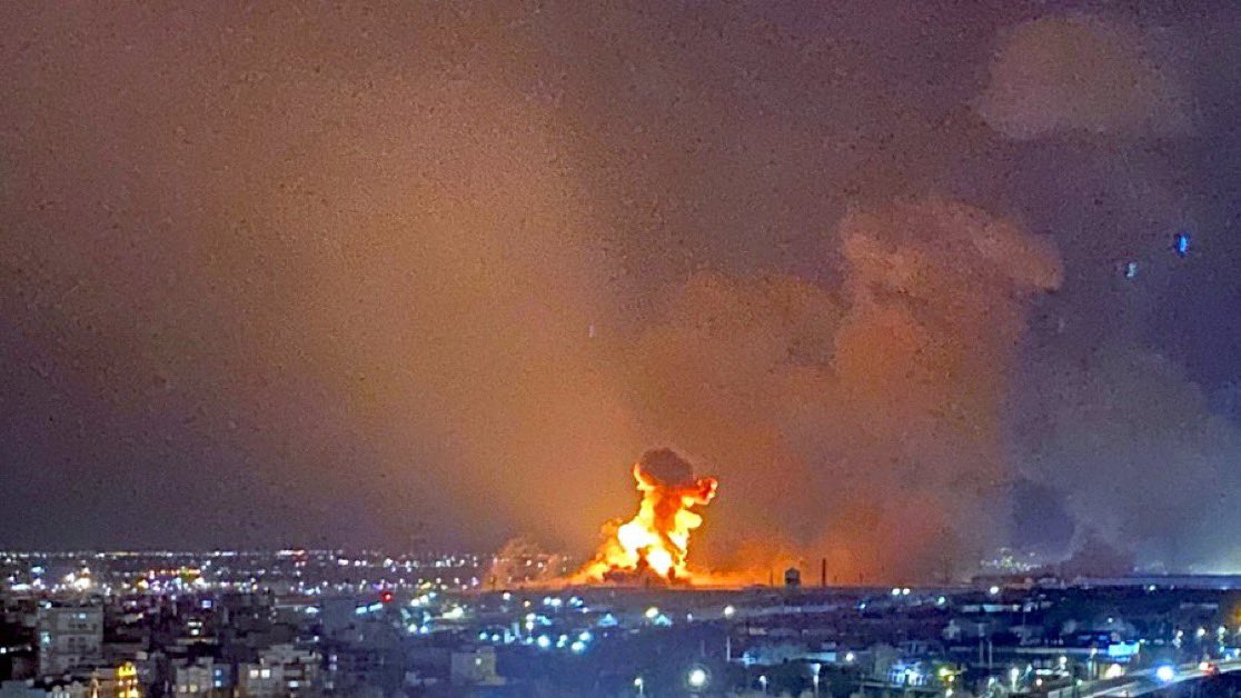 Osint613's tweet photo. Airstrikes reportedly strike Iranian Aluminum Company (IRALCO) plant in Arak, Iran. https://t.co/CYtMeUfv64