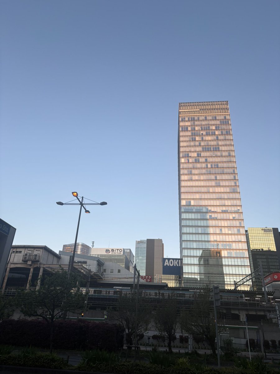 夕凪砂乃＠電子デブリ tweet media