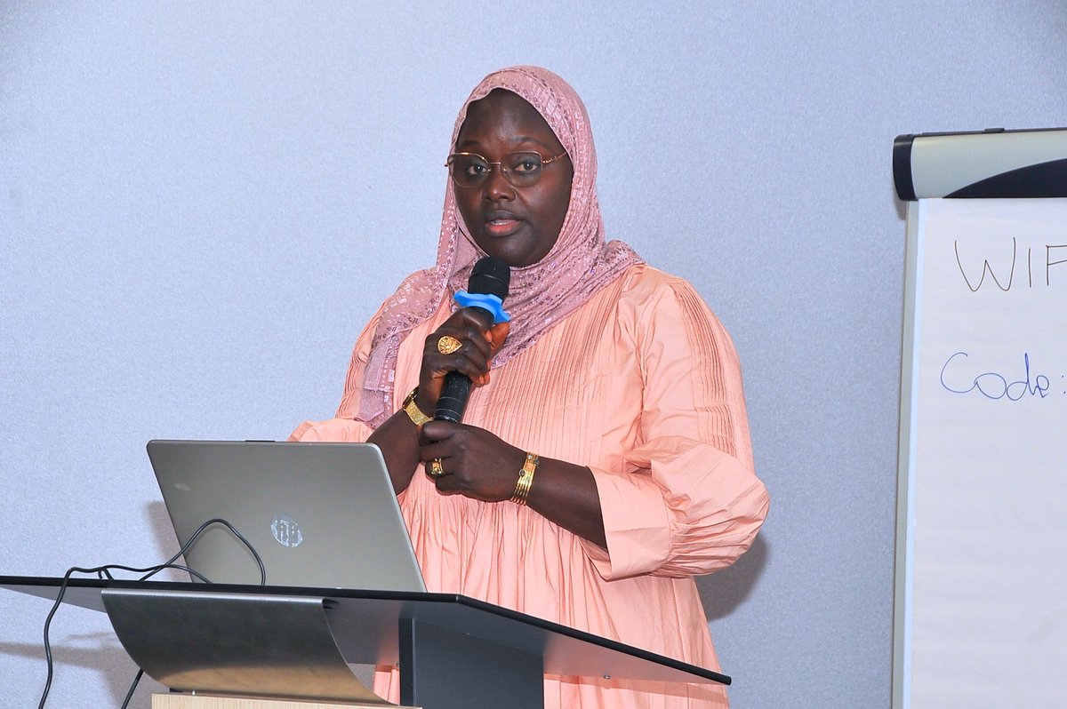 Mepmsenegal's tweet image. 📍🇸🇳Dakar, 7 avr 2026|| Atelier de validation des textes du #FRSMC.

Objectif : accélérer la réhabilitation des sites miniers, sécuriser le financement et renforcer la responsabilité environnementale au profit des populations.

#Mines #Environnement #Sénégal #DéveloppementDurable