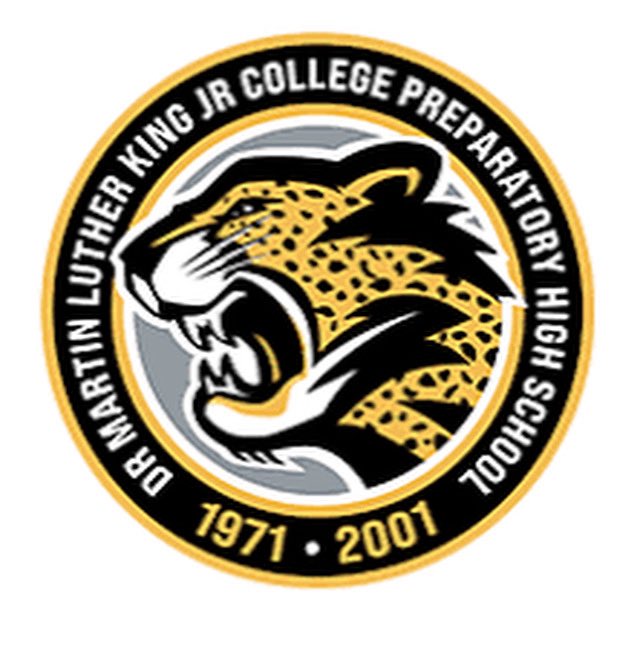 MillikinWFlagFB's tweet image. Thank you Coach Daniel Moore for welcoming me and allowing me to speak with you and your athletes! #buildingalegacy #DREAM #GoBigBlue