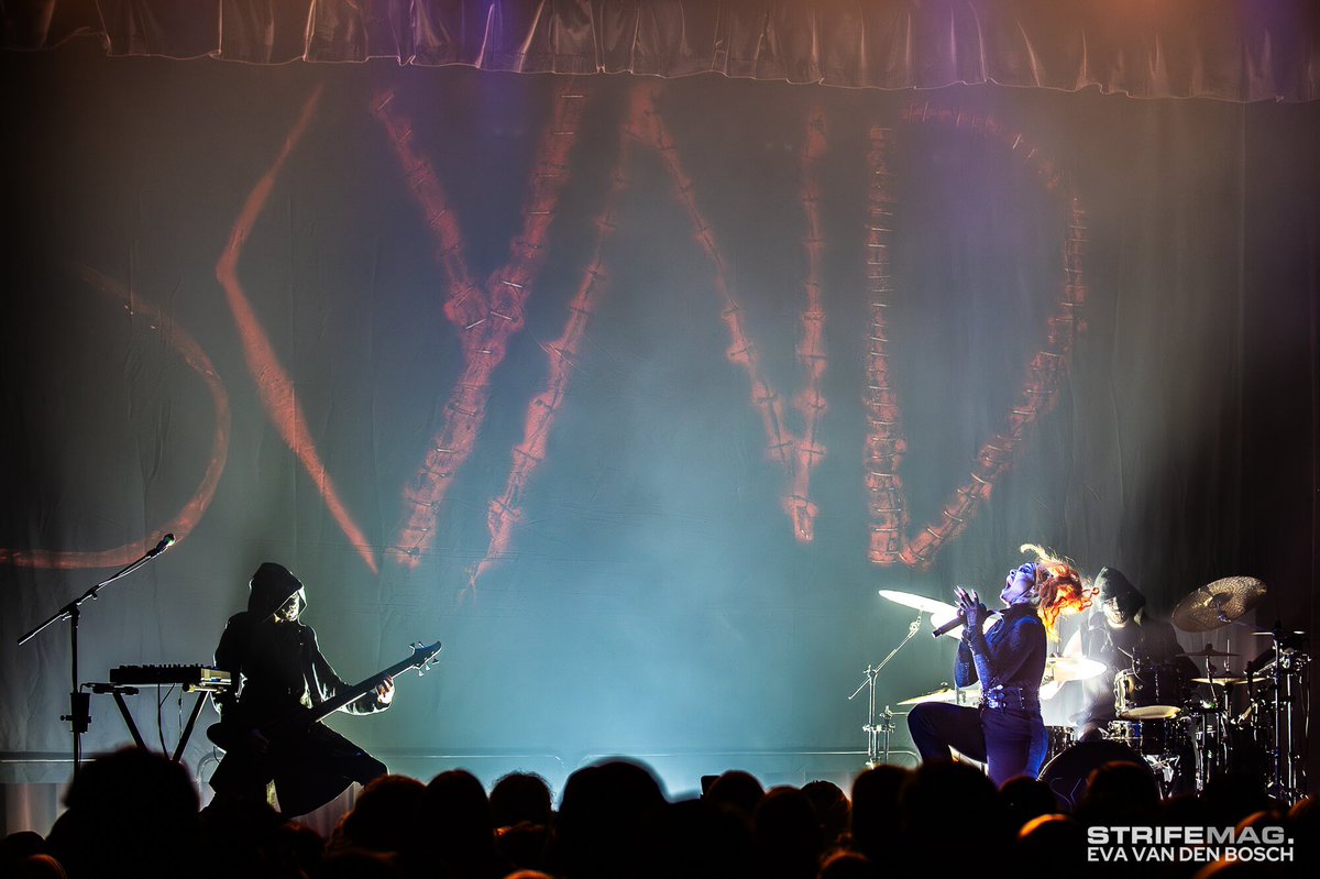 StrifeMagazine's tweet photo. LIVE REVIEW:

We saw SKYND live yesterday during their biggest Dutch headliner show yet!

Check out the photos and review below 👇 https://t.co/JPtRaCd7Nw