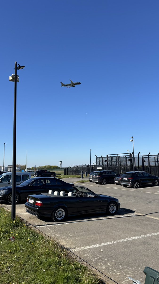 𝟥𝟨 tweet media